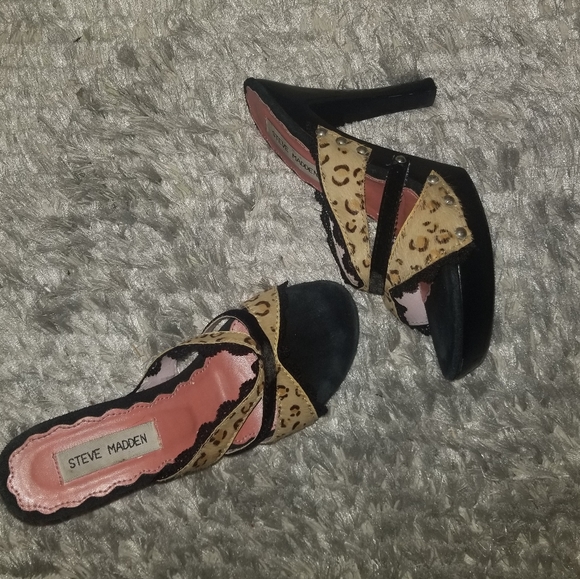 3/$15🌈Steve Madden Heels - Picture 12 of 12